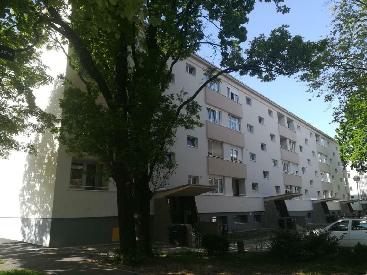 Apartment Sarita Zagreb Exterior photo